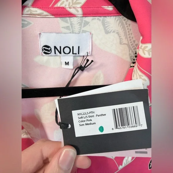 NWT - Noli Pink and White Cheetah Print Collared Button-Up Shirt - Size M - Picture 9 of 14